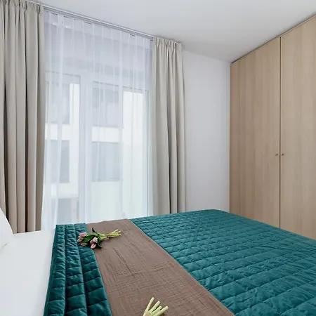 Sea Shell Cozy With Balcony Near The Sea In By Renters Apartment Lukecin