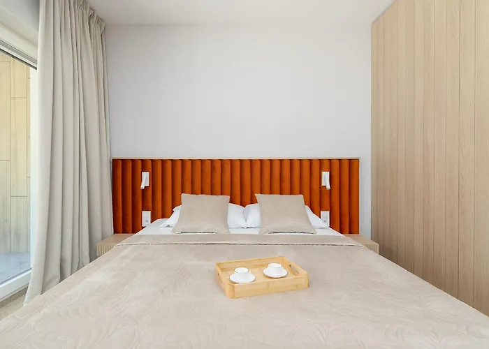 Sea Shell Cozy With Balcony Near The Sea In By Renters Appartement