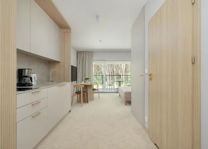 Sea Shell Cozy With Balcony Near The Sea In By Renters