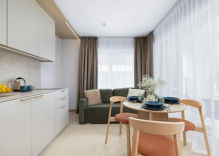 Sea Shell Cozy With Balcony Near The Sea In By Renters